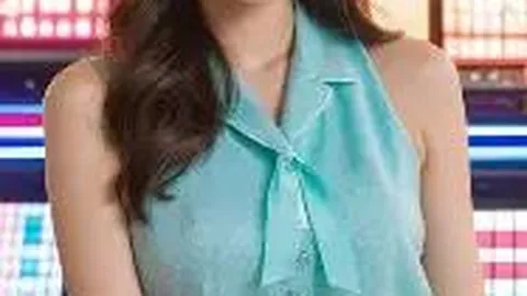 杨鸣亮相开业盛典！剪彩风华尽显，投篮精准无误，互动签名温暖人心。